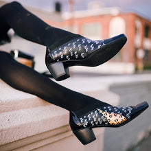 Load image into Gallery viewer, 202Q Shoes